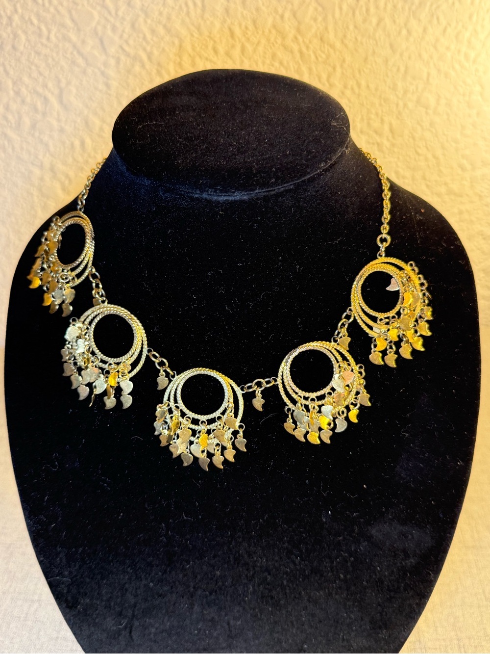 Vintage 1960s Gold Tone Boho Bib Necklace, Textured Circles & Leaf Fringe Charms - Picture 2 of 11